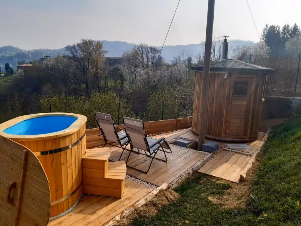 Tinozza per il contrasto dopo la sauna con acqua raffreddata  a 10 / 20 gradi in base al proprio grado di allenamento