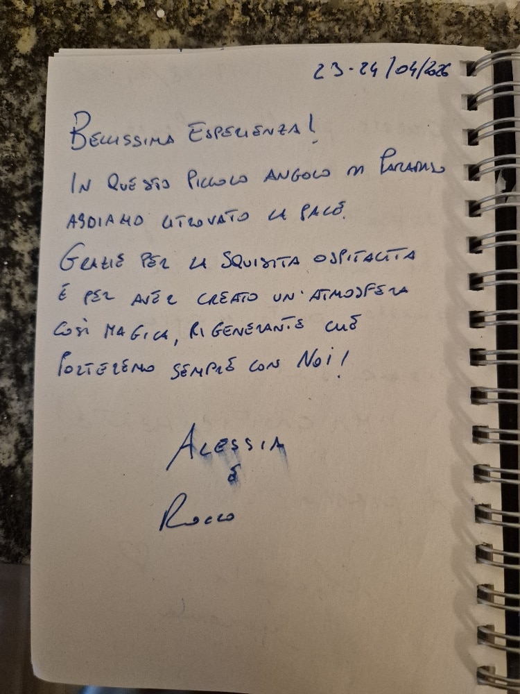 Pagina Guestbook Exphera